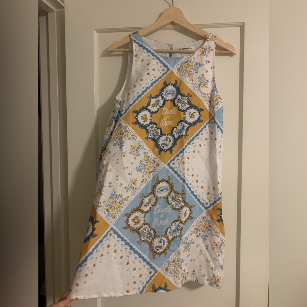 Reformation ‘Jessi’ shift dress in capri print